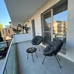 Luxury Διαμέρισμα *